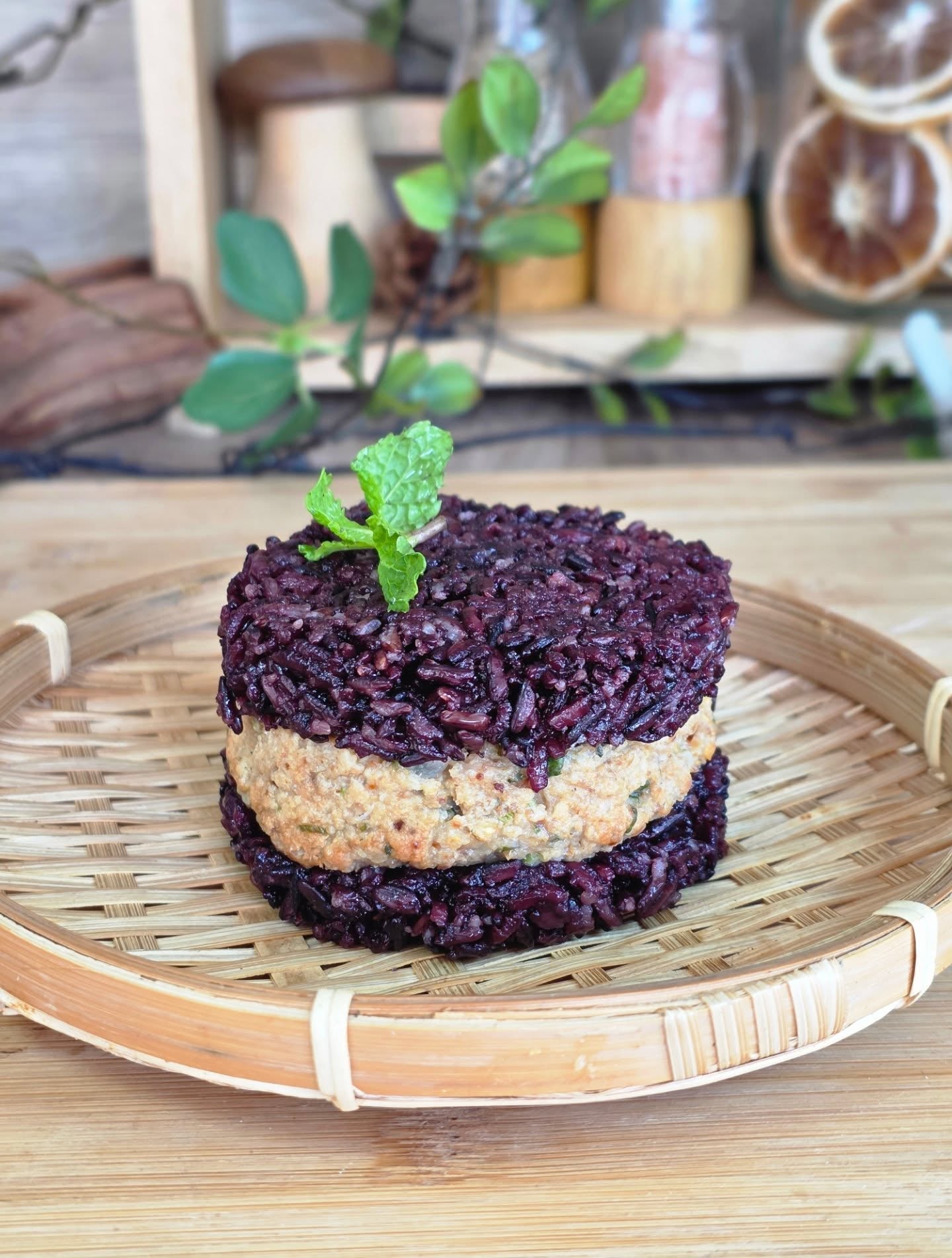 Lean life | Flourless Protein Burger - Minced Chicken Breast