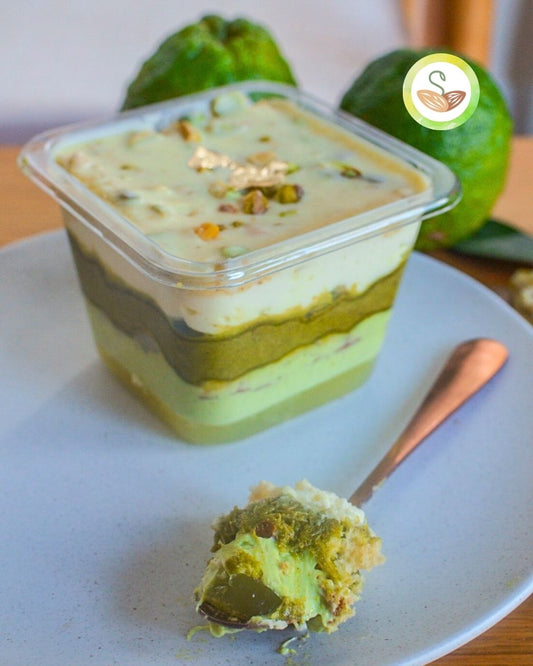 SS | Seven layers Dubai with Thai citrus Cake