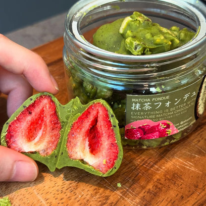 Peko | Matcha Fondue strawberry
